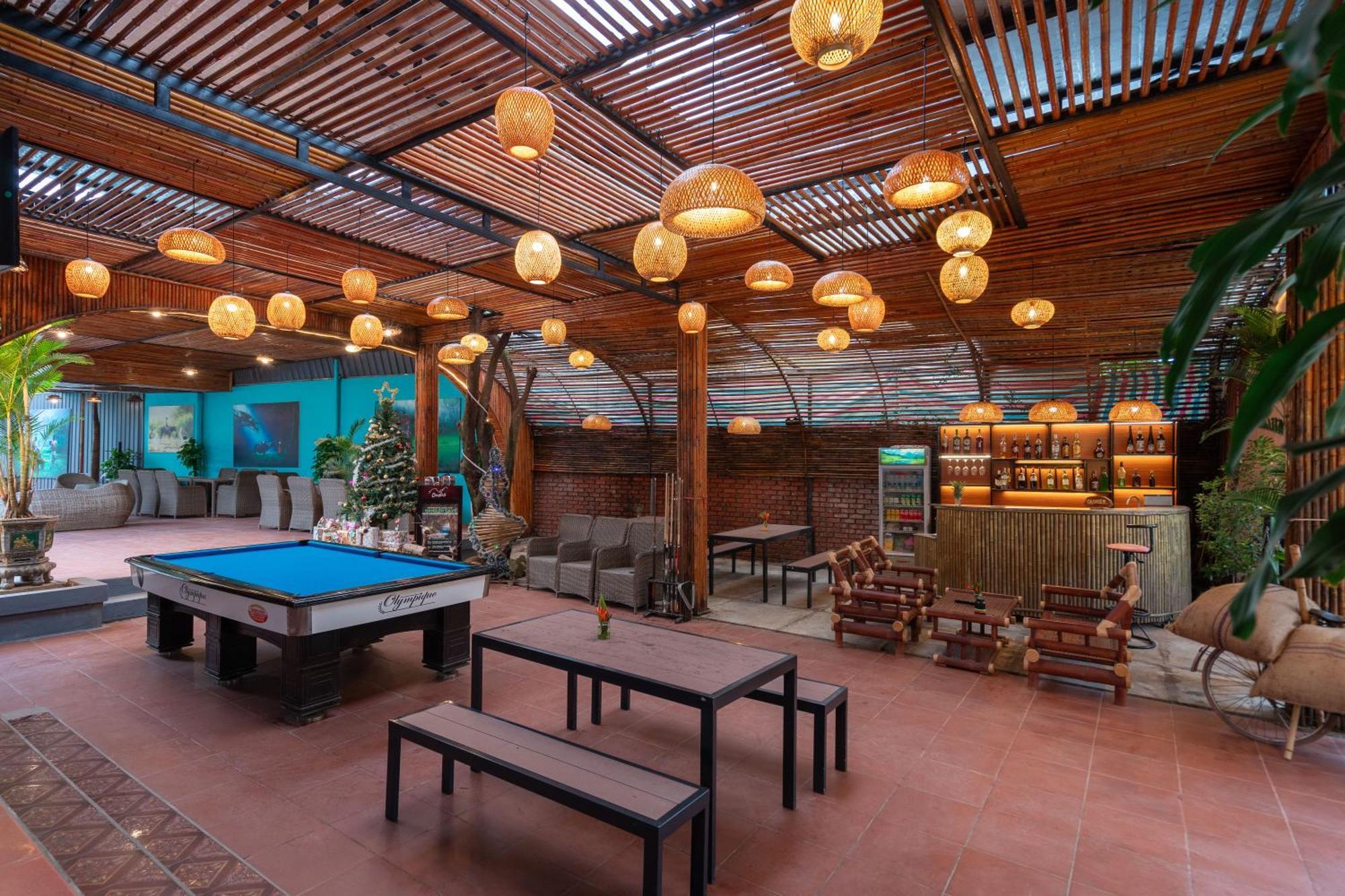 Commander Lodge Phong Nha Exterior foto